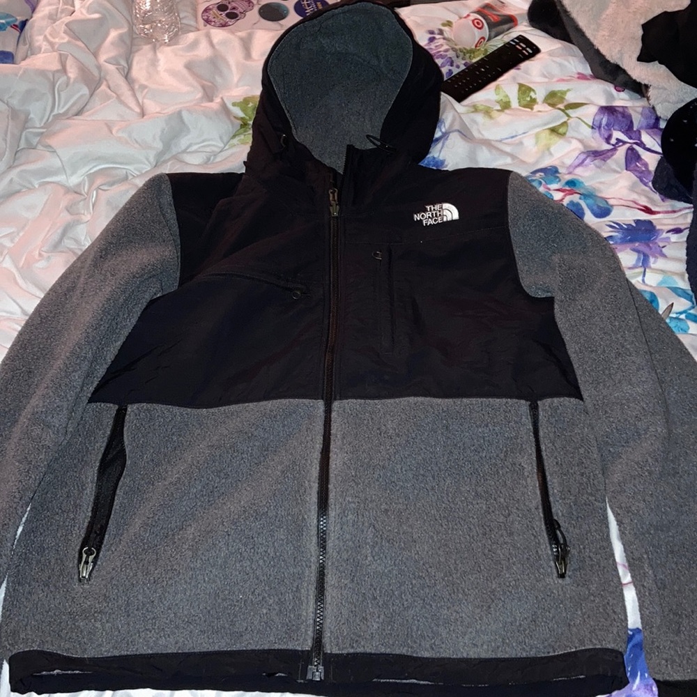 North Face Hooded Denali 2